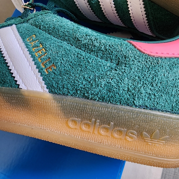 Adidas New Gazelle Collegiate green/ Lucid Pink - Picture 9 of 11